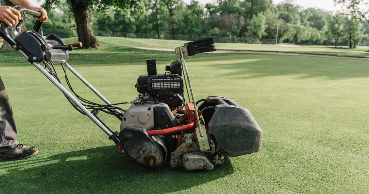 hvordan-bliver-man-mekaniker-uddannelse-og-karriere